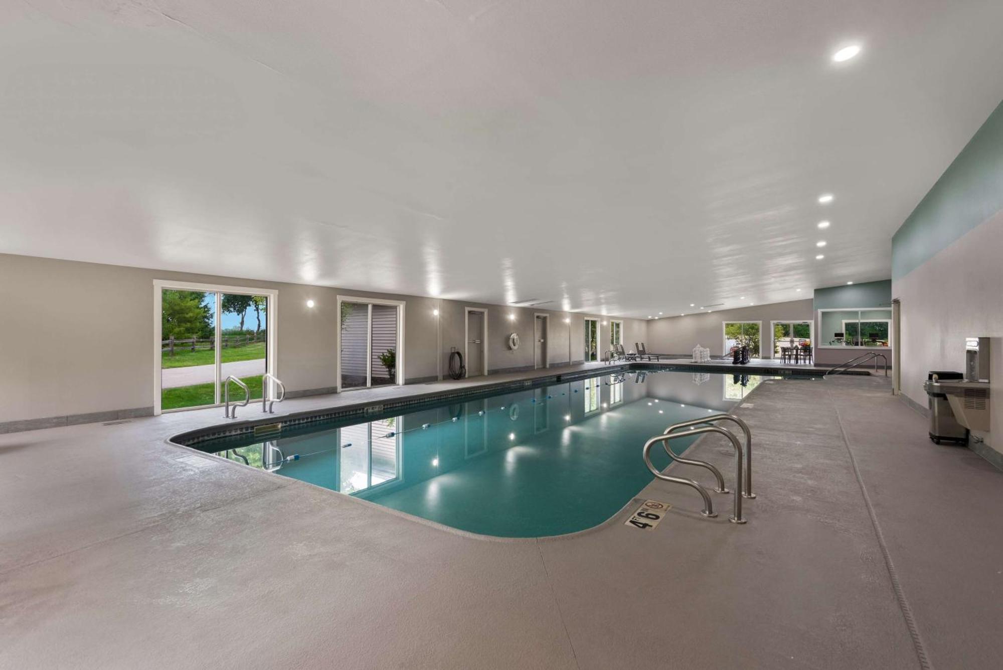 Wyndham Garden Galena Hotel & Day Spa Luaran gambar